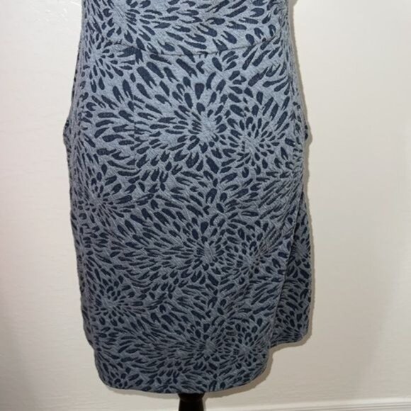 Deletta Blue Gray Floral Print Cap Sleeve Dress w/ Open Back Womens Size M - Picture 10 of 14